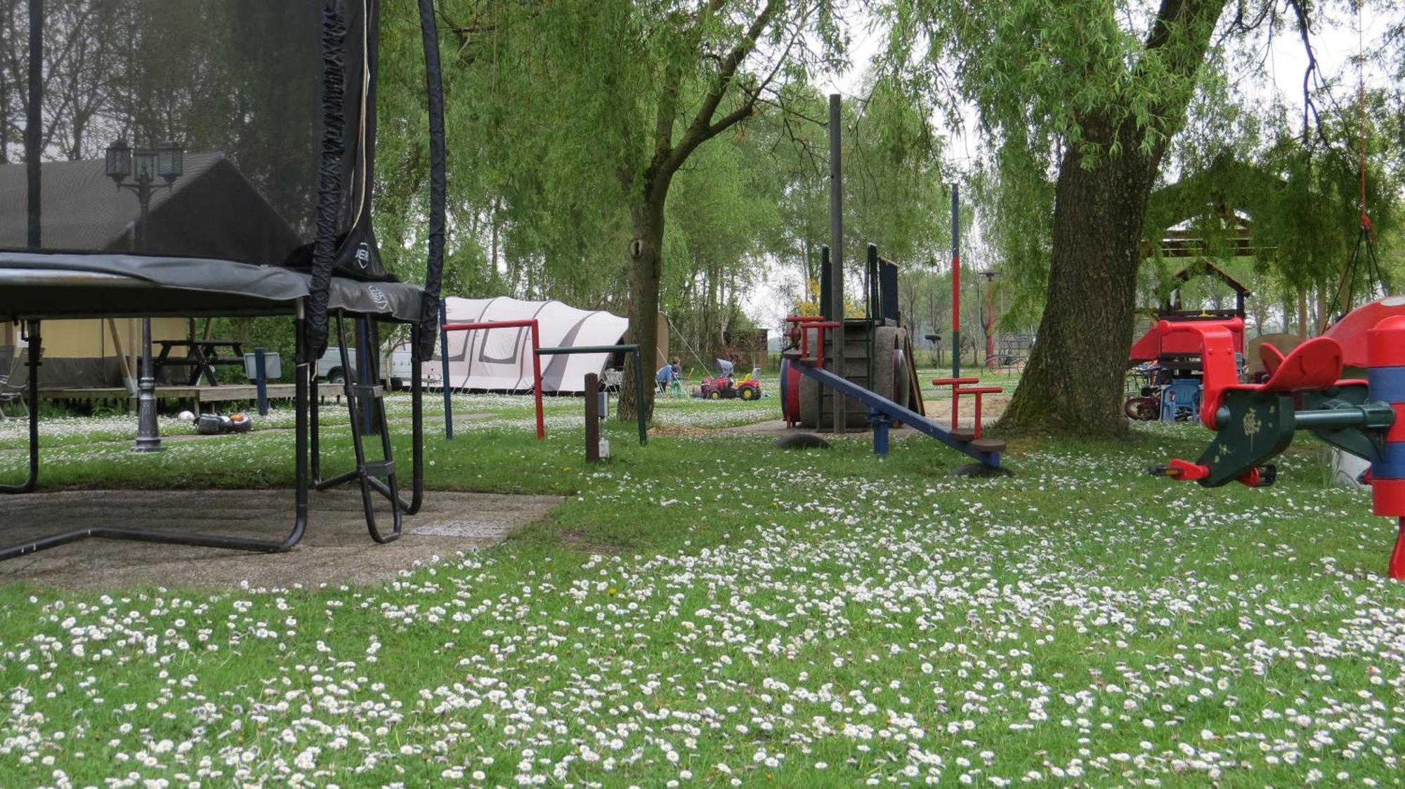 Hoeveheikant Chalets Lage Mierde Buitenkant foto