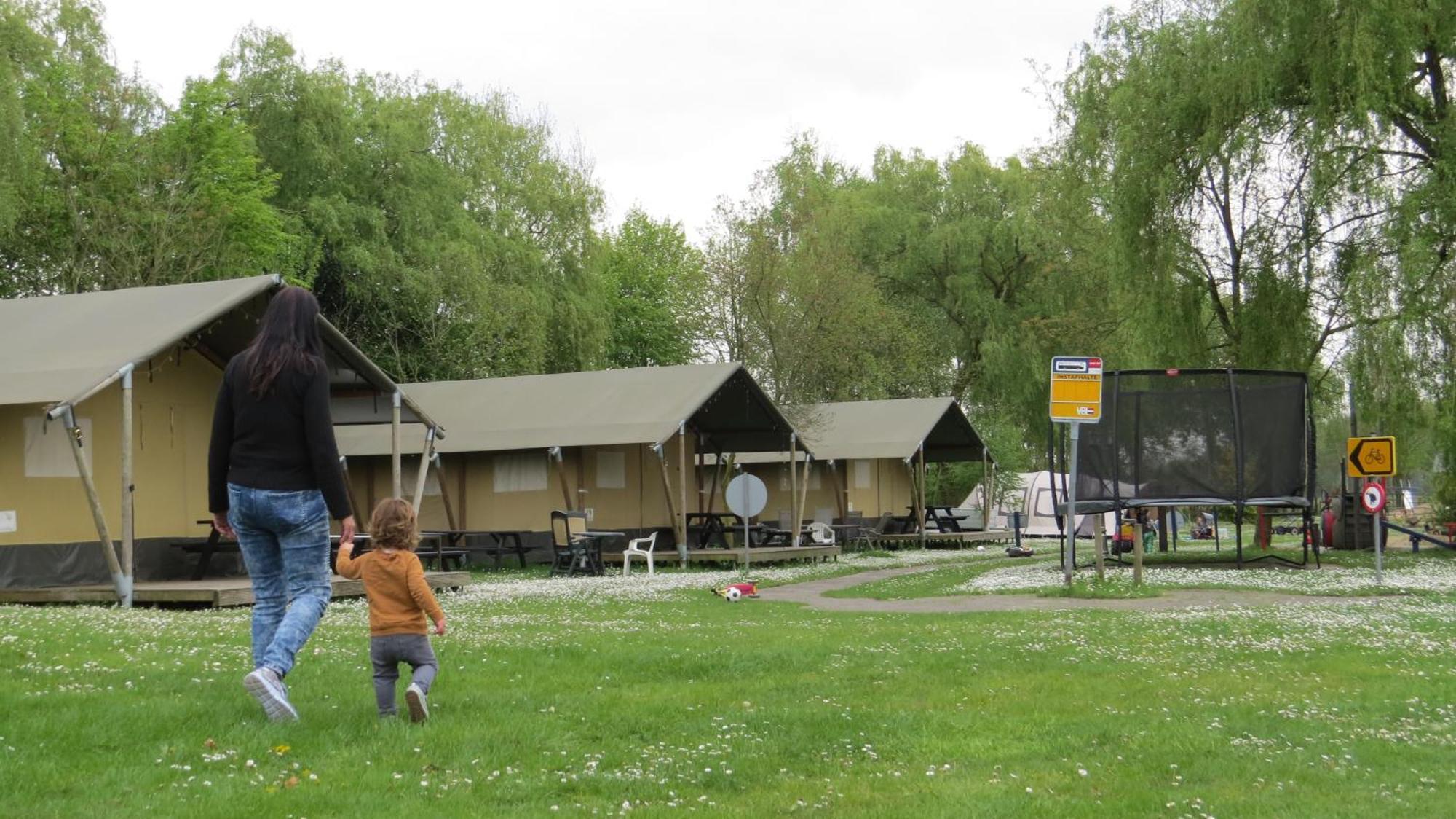 Hoeveheikant Chalets Lage Mierde Buitenkant foto