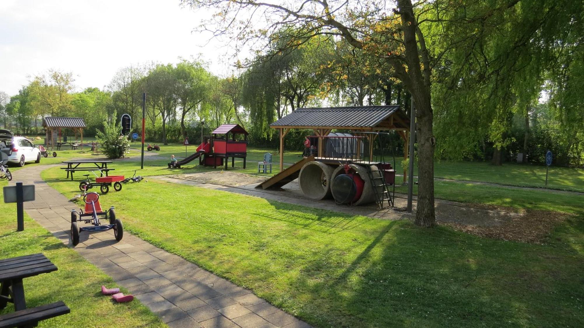 Hoeveheikant Chalets Lage Mierde Buitenkant foto